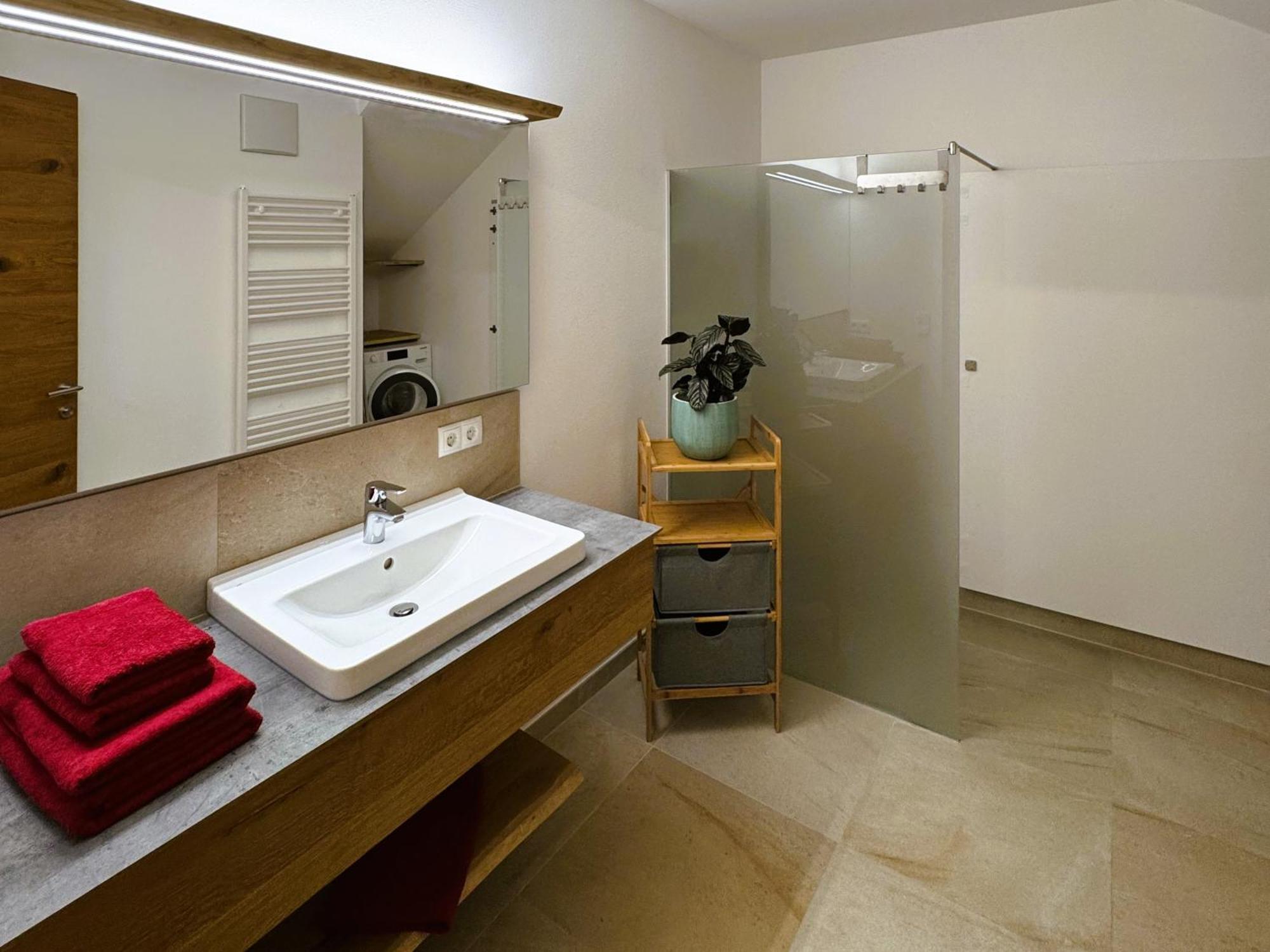 Attersee-Chalet Angermann Familie Spalt Steinbach am Attersee Room photo